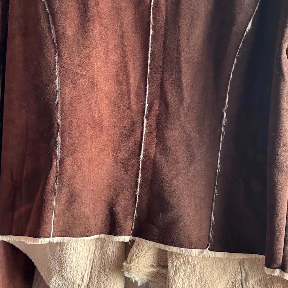 torrid Cream Faux Shearling Teddy Jacket with Brown Suede Exterior - Picture 6 of 8